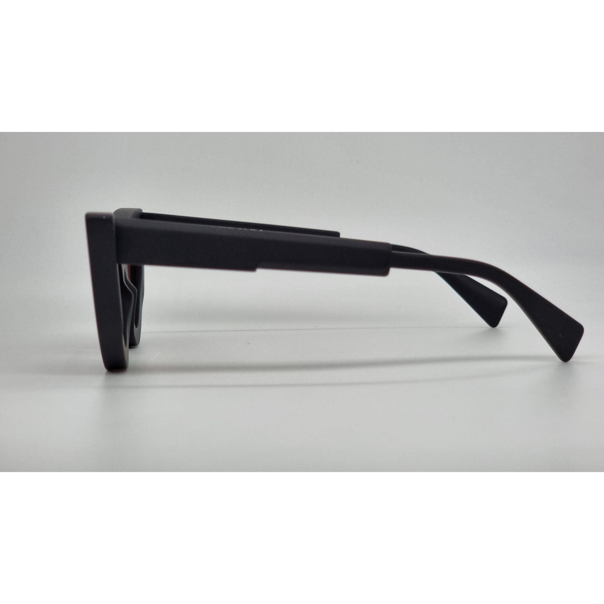 Kuboraum Maske Y3 MATT BLACK